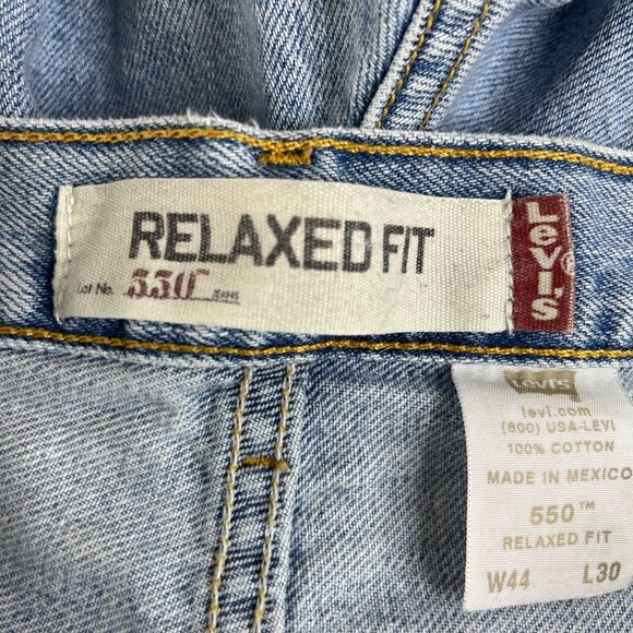 Levis Relaxed Fit 550 Jeans Mens 44 X 30 Light Wash - Picture 7 of 9